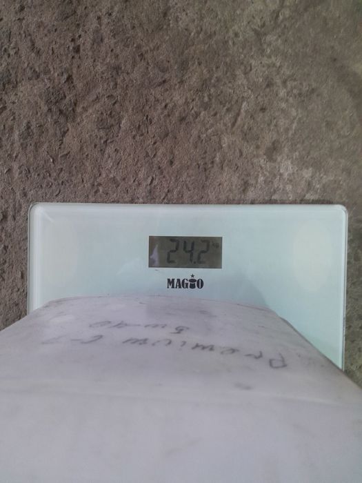 Автомобільні болти