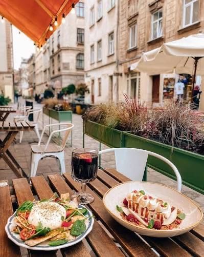 Оренда приміщення в центрі по вул Староєврейська