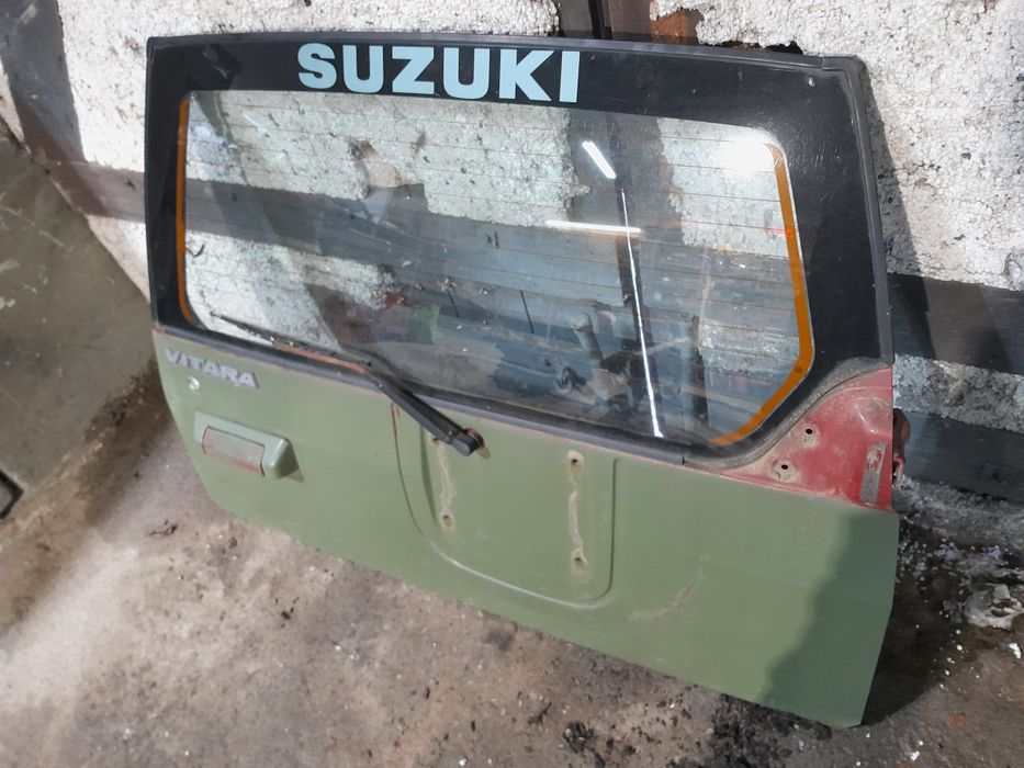 Klapa pokrywa bagażnika tył Suzuki Vitara