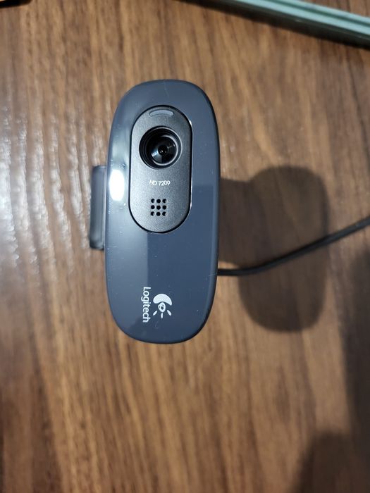 Продам Веб-камеру Logitech