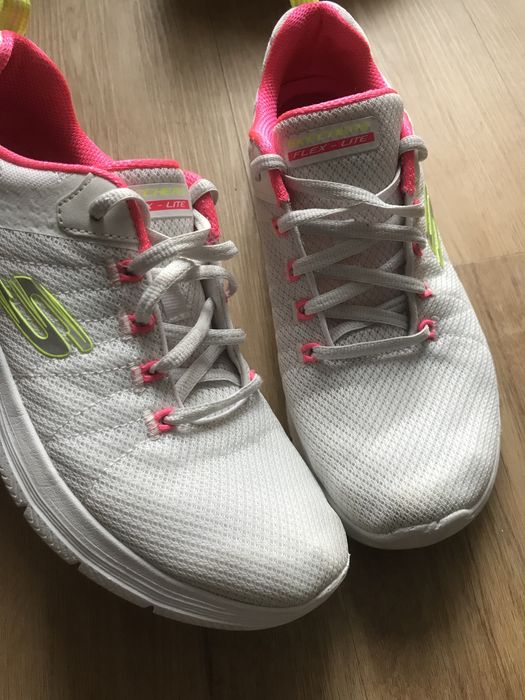 Кросівки жіночі Спортивні Універсальні 38р24.5см Skechers Foam Скечерс
