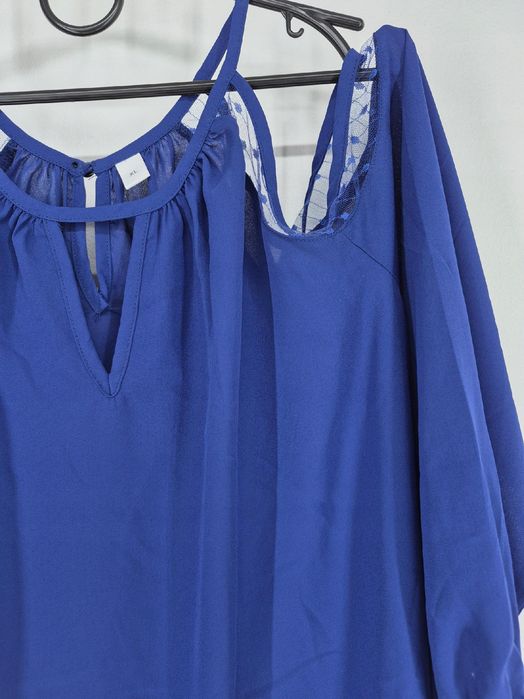 Bluzka z koronką XL 42 XL odkryte ramiona zwiewna