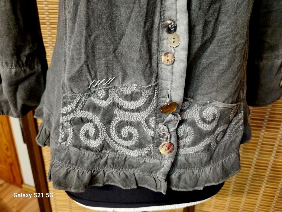 Bottega M żakiet marynarka bluzeczka design boho retro Hafty guziki