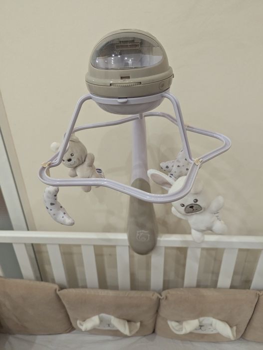 Мобіль-проектор на ліжечко 3 в 1 Веселка (бежевий), Chicco,