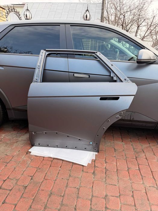 Hyundai Ioniq 5 двері колір T5R