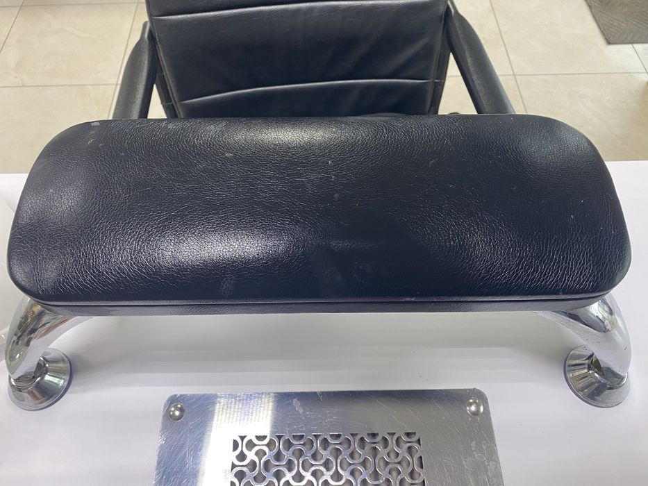 Продам подставка для манікюра