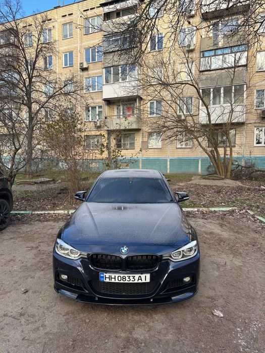 Bmw f30 330 2017