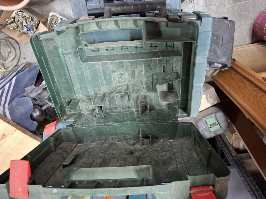 Skrzynki narzędziowe bosch