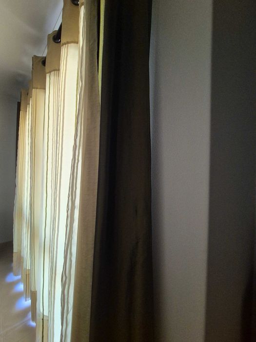 Conjunto 4 Cortinados Verdes (Cetim + Duplos com Riscas) – 2,20m x 1,45m