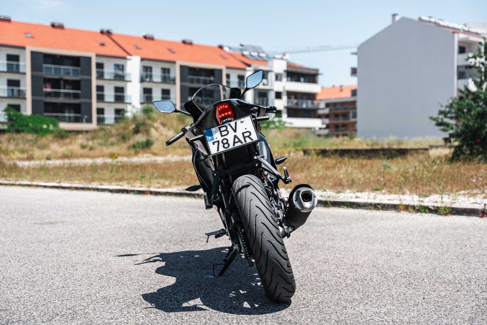 Yamaha R125 2025