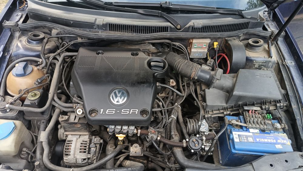 Volkswagen Golf IV 1.6 газ бенз
