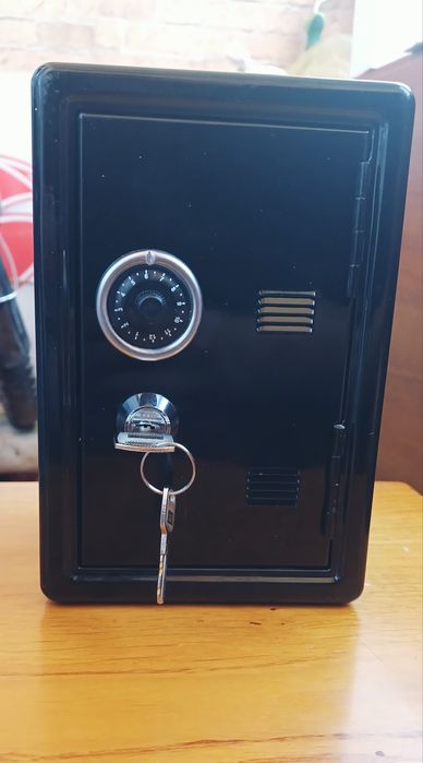 Міні Сейф (на подарунок для дитини)