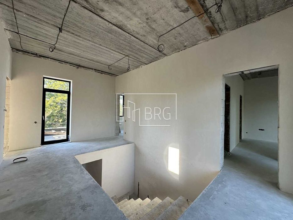 Продажа нового дома под чистовую отделку Плюты Козин без комиссии