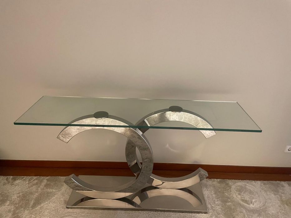 Mesa de Apoio com tampa de vidro