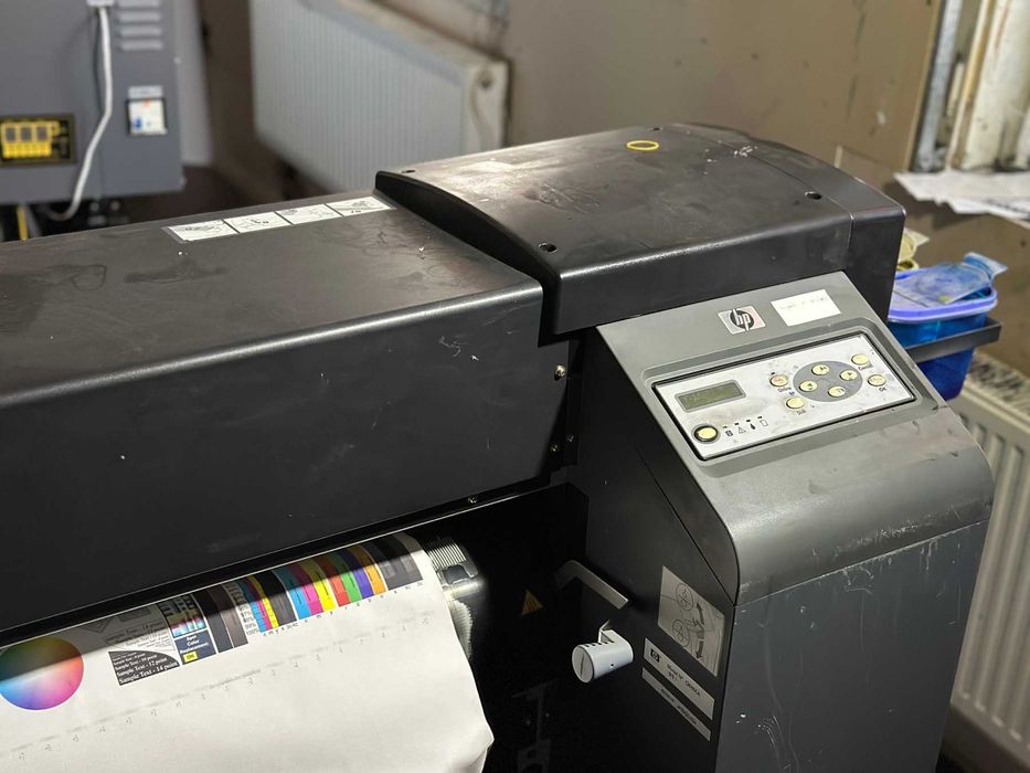 Друкуючий плотер Hp 9000s з підігрівом під відновлення, на запчастини.