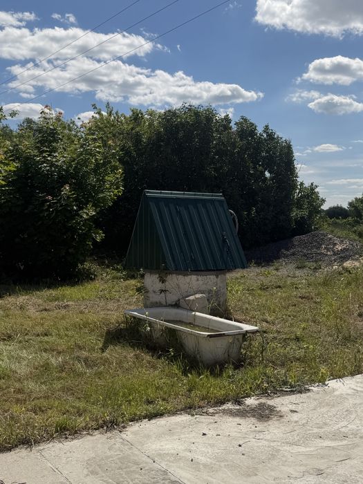 Продається земельна ділянка біла лісу