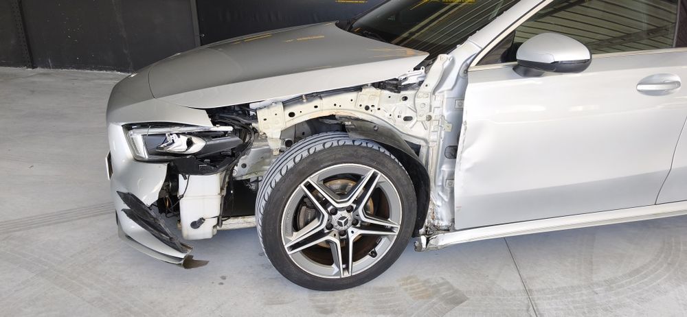 Mercedes classe A 160 AMG salvado