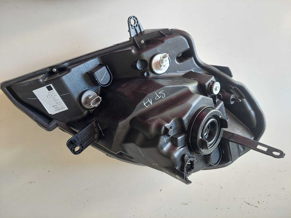 farol novo esquerdo Renault kangoo