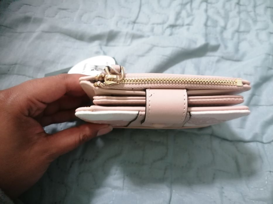 Carteira porta moedas NOVO