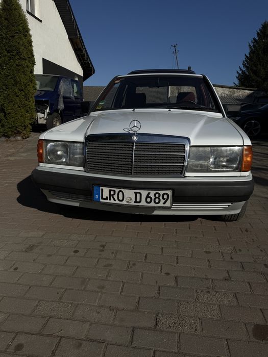 Mercedes 190 benzyna 1.8