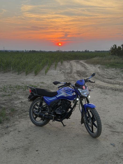 Продам мотоцикл Spark150r-11