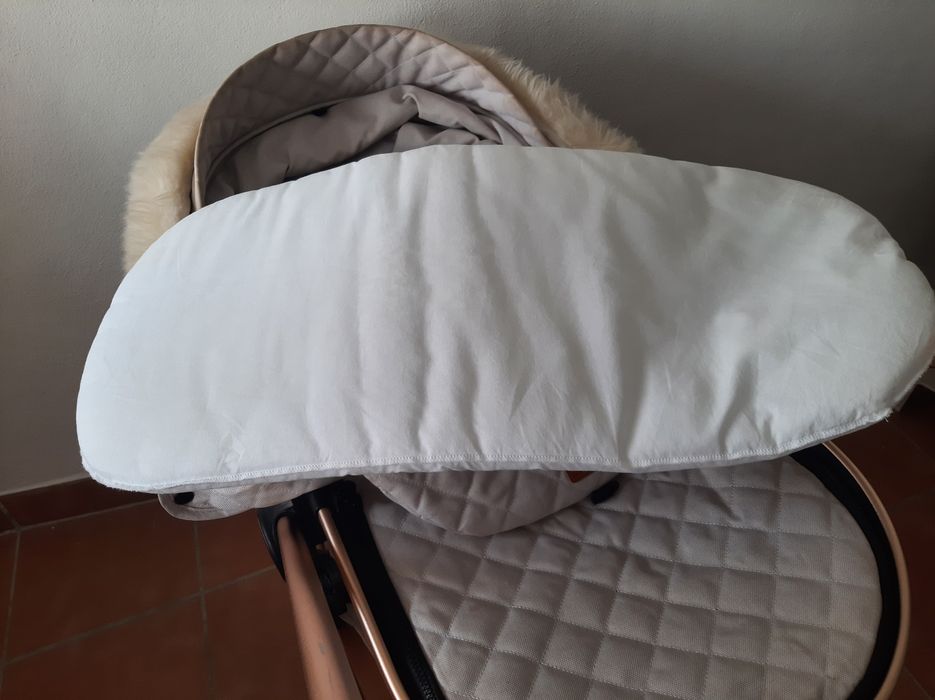 Carrinho de bebe trio