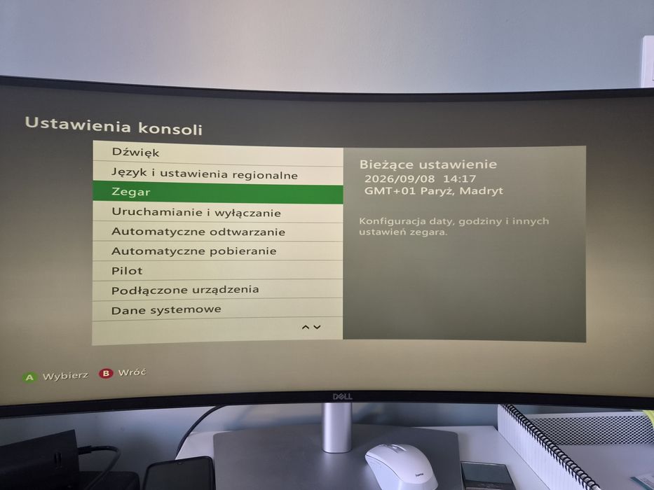 Xbox360, pad, 5 gier, zasilacz.