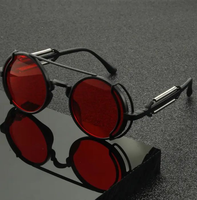 Вінтажні окуляри в 3х кольорах