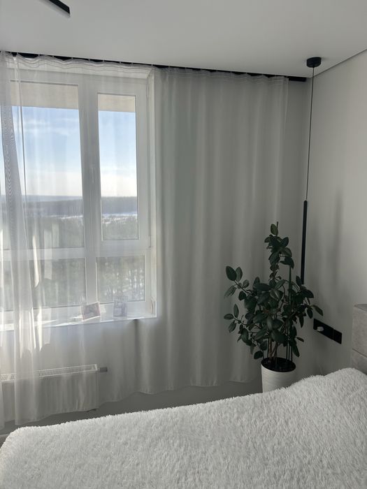 Продам гардину білого кольору