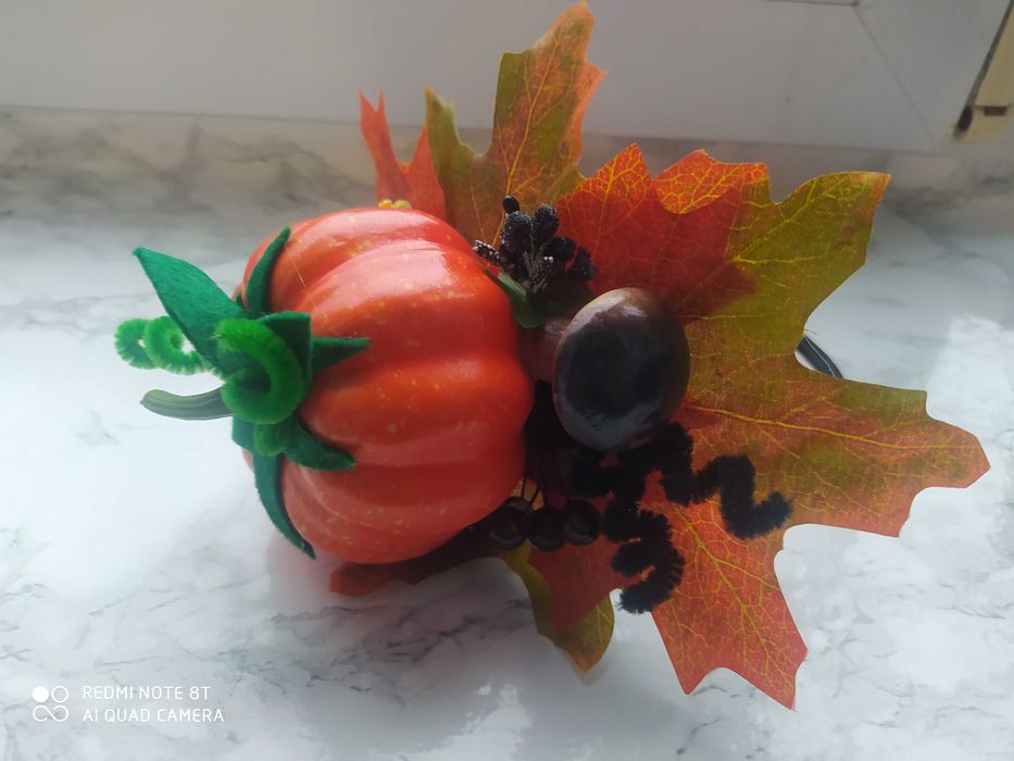 Жіночий обруч до свята Осені з гарбузом