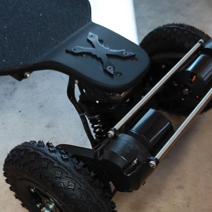 Електро скейтборд