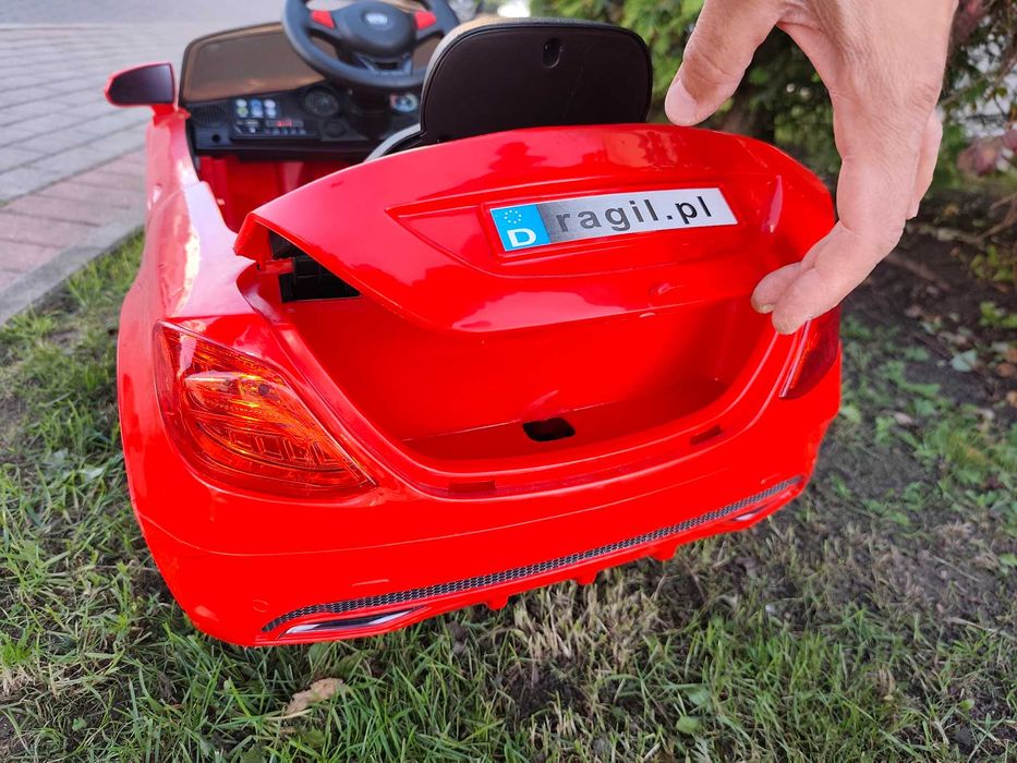 Autko dla dzieci na akumulator z pilotem