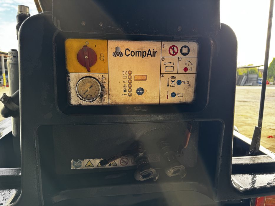 Kompresor CompAir DLT C38