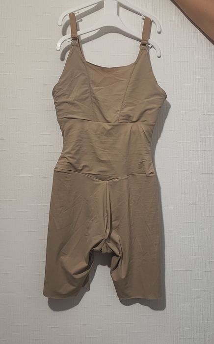 MaidenForm моделирующий комбинезон коррекция фигуру корсет Комбишорты