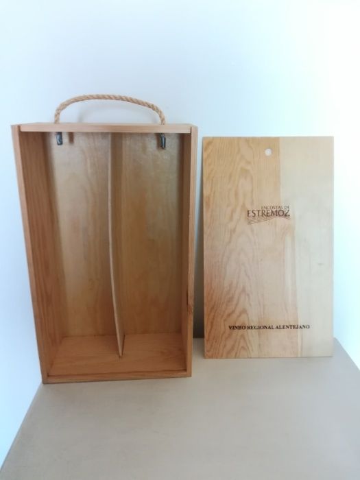 Caixas de madeira para arrumações