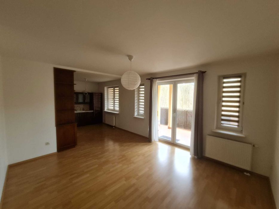55 m² (2 pokoje) | Taras 14 m² | Garaż, Schowek | Międzylesie | przy lesie