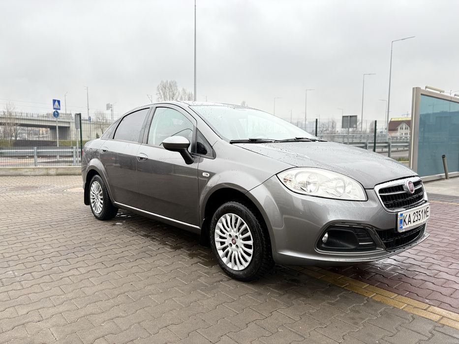 До вашої уваги Fiat linea 2016 року економне практичне авто!