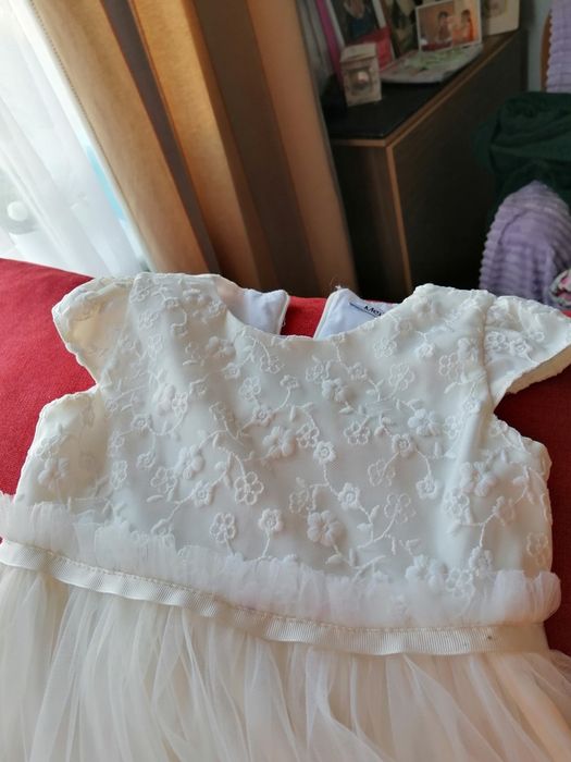 Продам  детское платье.
