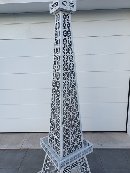 Torre Eiffel de 2,10m