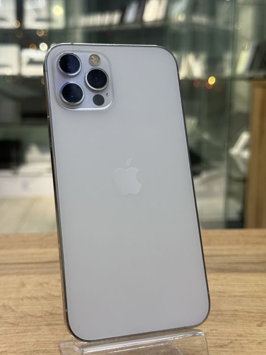 iPhone12 ホワイト 本体のみ iphone 12 pro white - купити телефони та аксесуари - Ціна на