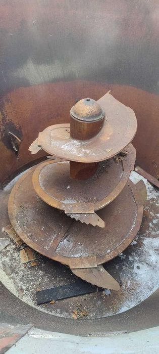 Paszowóz Trioliet solomix 1200