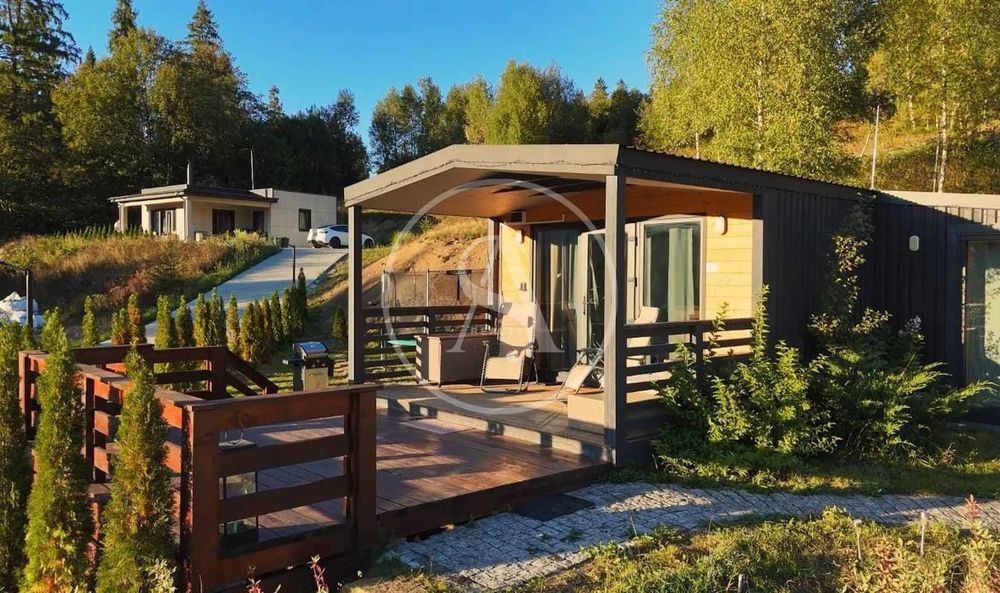 Сучасний котедж в котеджному містечку в Карпатах Славське (Славсько)