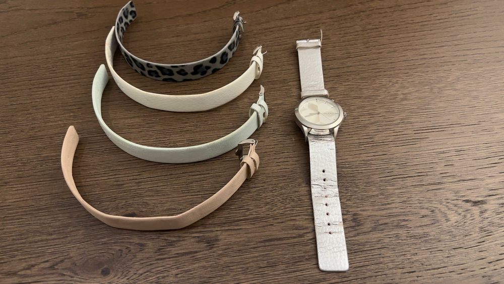 Relógio Aldo e pulseiras