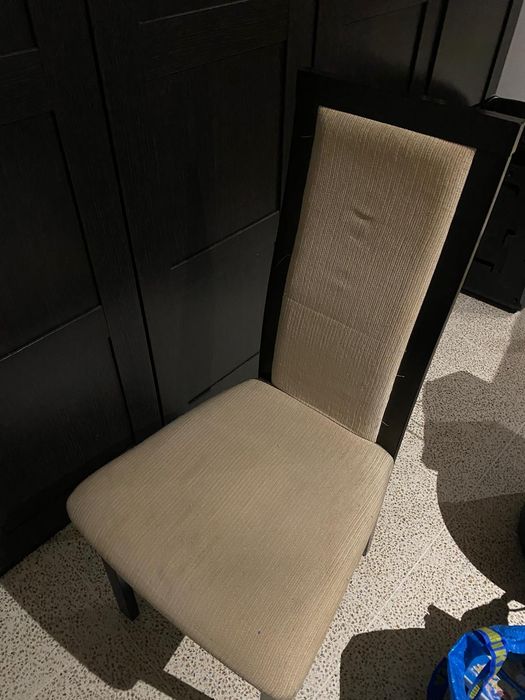 Conjunto Sala com Mesa extensível e cadeiras, Móvel TV e Armário wenge