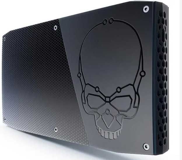 Komputer Intel NUC i7 "Skull Canyon"