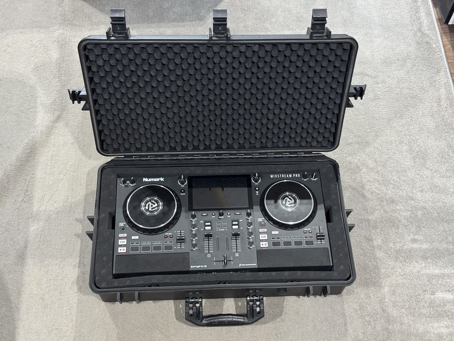 Case Numark Mixstream Pro