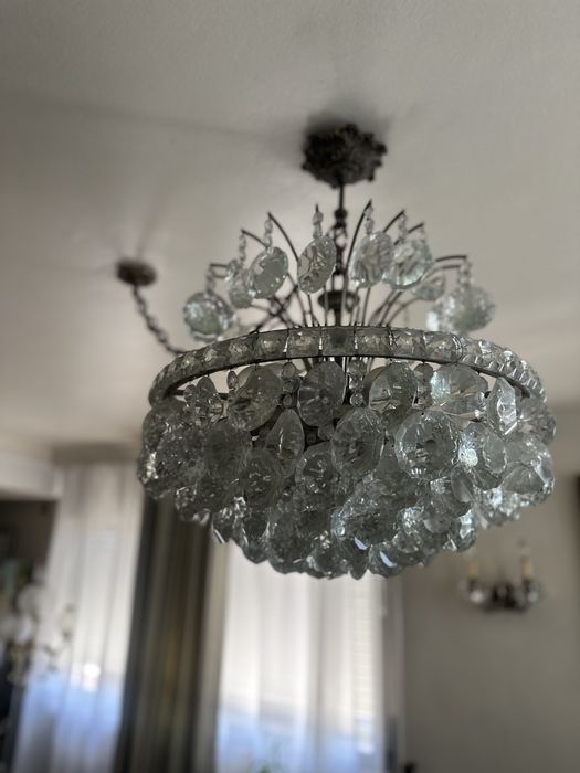 Candeeiro de teto com lágrimas em cristal