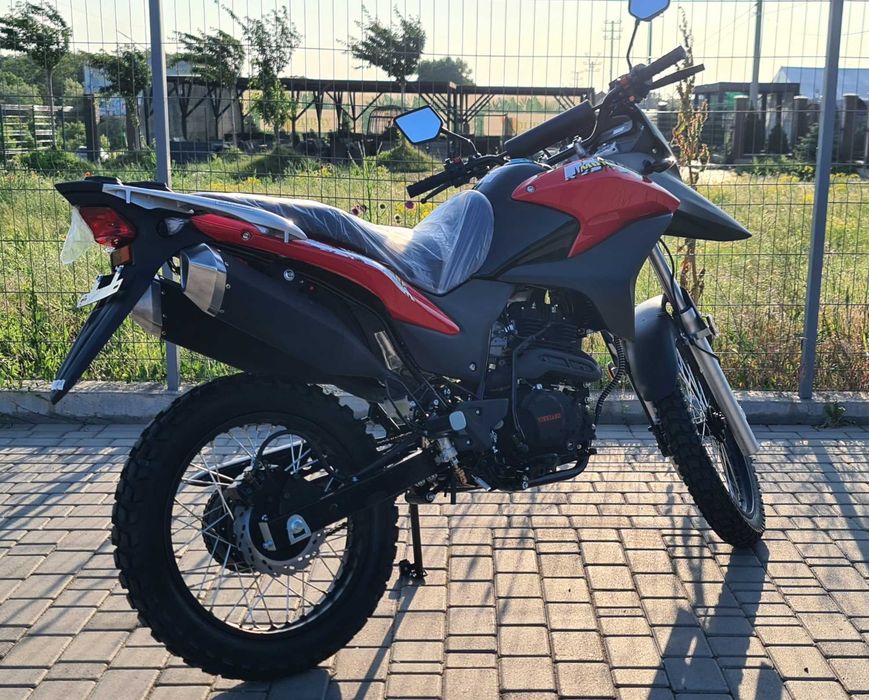 Мотоцикл кроссовый 300куб. НОВЫЙ
