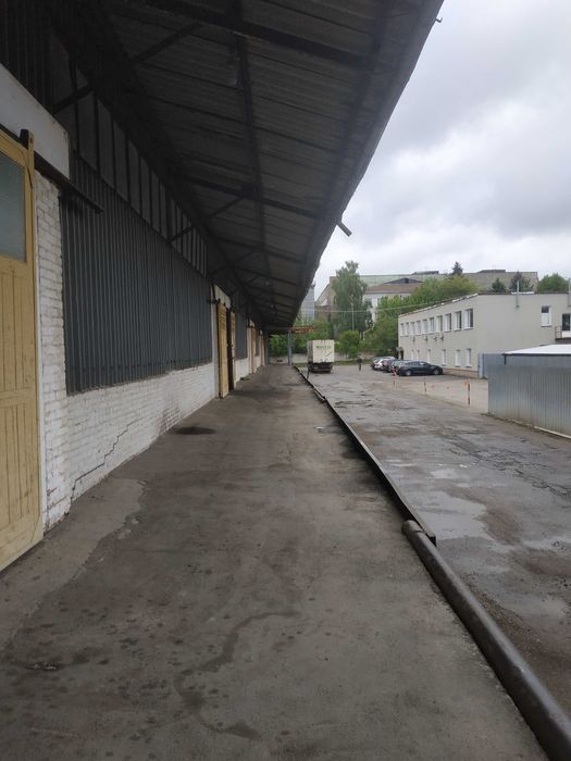 Продається прирейковий магазин склад