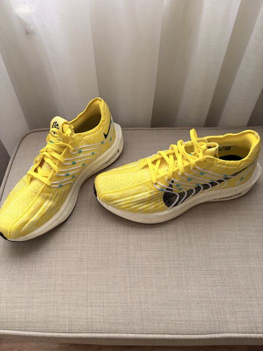 Buty meskie Nike R. 40,5